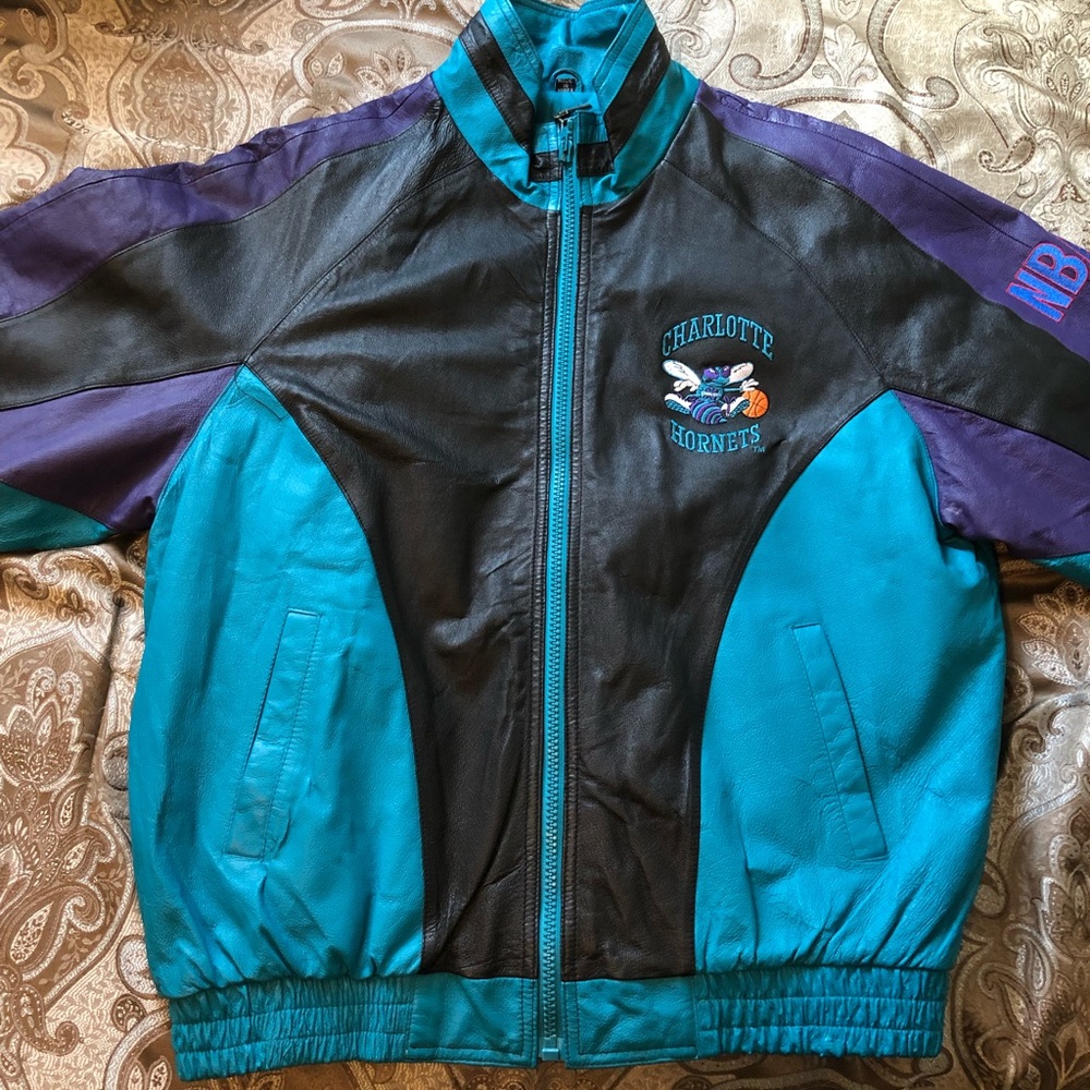 Vintage pro player hornets leather jacket